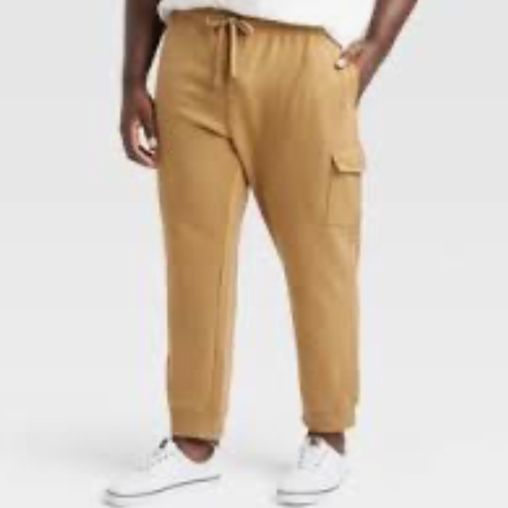 Target Goodfellow Men's Tan sweatpants Cargo Pants